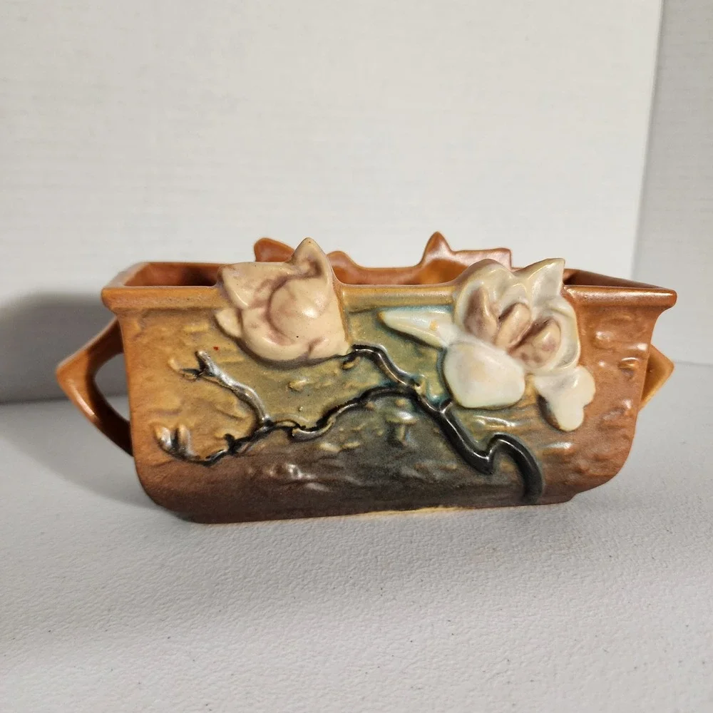 Roseville Pottery Magnolia Brown Window Box Planter 386-8 VTG Art Deco Floral